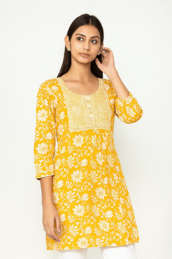 Trendy womens short kurti